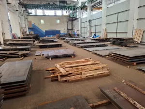 Pronájem skladu, Praha - Vysočany, Kolbenova, 1079 m2