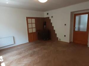 Prodej bytu 3+1, Chocerady, 58 m2