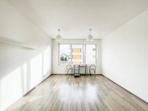 Prodej bytu 1+kk, Praha - Uhříněves, Františka Diviše, 30 m2