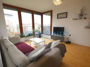 Pronájem bytu 2+kk, Praha - Smíchov, Štorkánova, 56 m2