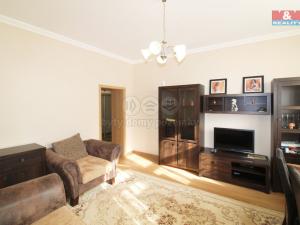 Pronájem bytu 2+1, Karlovy Vary, Moravská, 45 m2