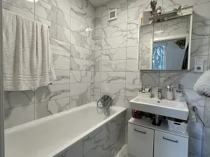 Pronájem bytu 2+1, Olomouc, Kmochova, 55 m2