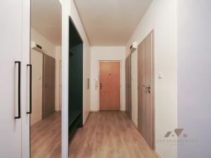Pronájem bytu 2+1, Zlín - Malenovice, Chelčického, 58 m2