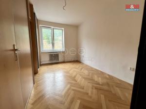 Prodej bytu 3+1, Adamov, Komenského, 63 m2