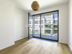 Pronájem bytu 2+kk, Praha - Holešovice, U průhonu, 48 m2