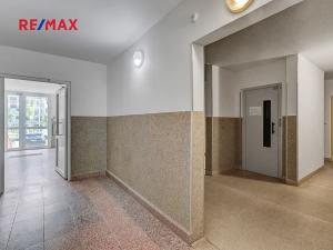 Prodej bytu 3+1, Praha - Stodůlky, Bellušova, 71 m2