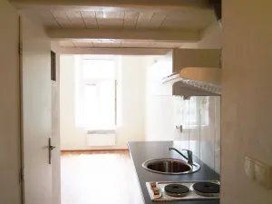 Pronájem bytu 1+kk, Praha - Vysočany, Spojovací, 22 m2