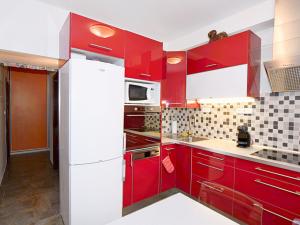Pronájem bytu 2+1, Praha - Hlubočepy, Voskovcova, 48 m2
