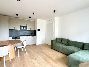 Pronájem bytu 2+kk, Praha - Stodůlky, Hábova, 57 m2