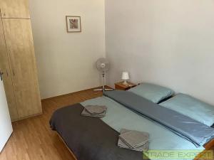 Pronájem bytu 2+kk, Praha - Michle, Nuselská, 34 m2