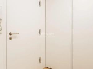 Pronájem bytu 2+kk, Praha - Smíchov, Pod Kesnerkou, 53 m2