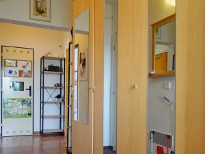 Pronájem bytu 2+kk, Praha - Kobylisy, Jelínkova, 48 m2