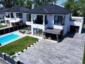 Prodej rodinného domu, Květnice, Krokusová, 243 m2