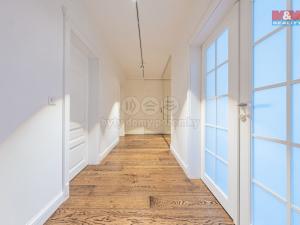 Prodej bytu 5+kk, Praha, Jeseniova, 176 m2