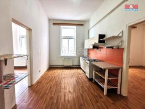 Pronájem bytu 2+1, Liberec - Liberec II-Nové Město, nám. Sokolovské, 70 m2