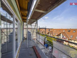 Prodej bytu 1+kk, Jesenice, Sluneční, 36 m2