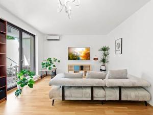 Pronájem bytu 3+kk, Praha - Vinohrady, Korunní, 119 m2