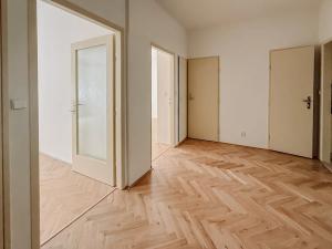 Pronájem bytu 3+kk, Praha - Vinohrady, Lucemburská, 95 m2