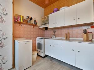 Pronájem bytu 1+1, Praha - Letňany, Chlebovická, 32 m2