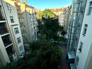 Pronájem bytu 3+kk, Praha - Dejvice, Kyjevská, 75 m2