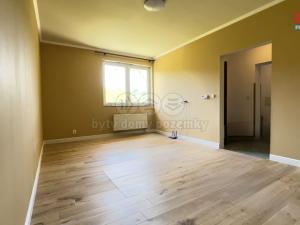 Pronájem bytu 1+1, Koryčany, Masarykova, 54 m2