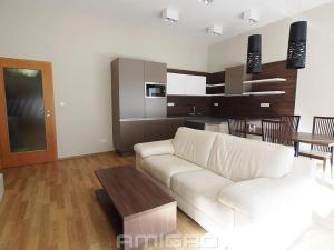 Pronájem bytu 3+kk, Brno, Květinářská, 102 m2