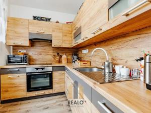 Prodej bytu 3+1, Třešť, Nerudova, 74 m2