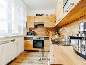Prodej bytu 3+1, Třešť, Nerudova, 74 m2