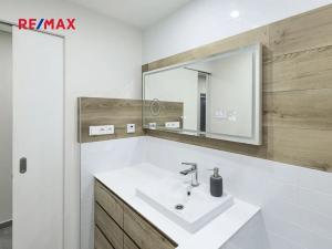 Pronájem bytu 2+1, Kutná Hora, Ostašova, 57 m2