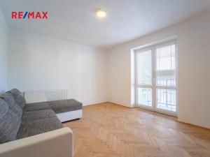 Prodej bytu 2+1, Kolín, Benešova, 56 m2