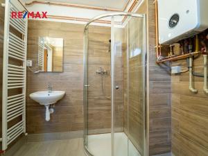 Prodej bytu 2+1, Kolín, Benešova, 56 m2