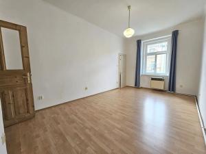 Pronájem bytu 2+kk, Praha - Vršovice, Krymská, 60 m2