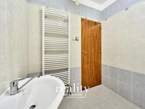 Prodej bytu 3+1, Velké Meziříčí, Záviškova, 89 m2