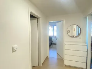 Pronájem bytu 2+kk, Praha - Malešice, Univerzitní, 50 m2