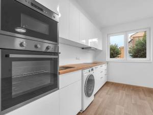 Prodej bytu 1+kk, Hronov, Husova, 38 m2