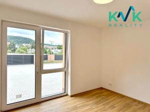 Prodej bytu 3+1, Karlovy Vary, U Trati, 88 m2