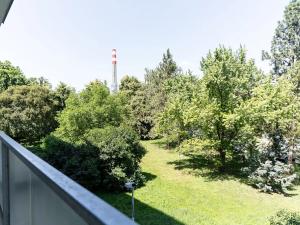 Pronájem bytu 2+kk, Praha - Čakovice, Ke stadionu, 49 m2