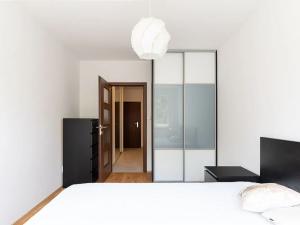 Pronájem bytu 2+kk, Praha - Čakovice, Ke stadionu, 49 m2