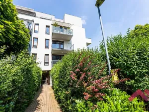 Pronájem bytu 2+kk, Praha - Sedlec, Kamýcká, 59 m2