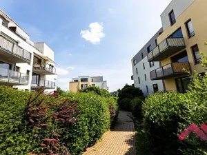 Pronájem bytu 2+kk, Praha - Sedlec, Kamýcká, 59 m2