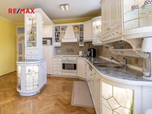 Prodej rodinného domu, Praha - Kunratice, Valcířská, 181 m2