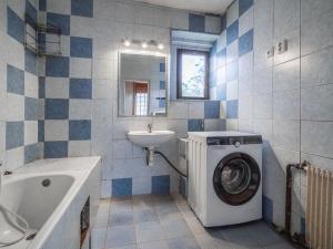 Prodej rodinného domu, Lužná, Komenského, 145 m2