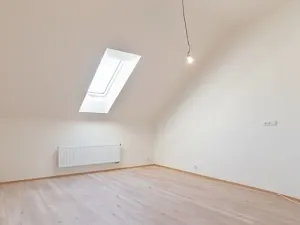 Pronájem bytu 2+kk, Velvary, Chržínská, 60 m2
