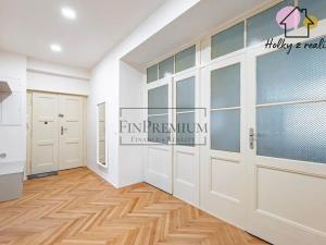 Pronájem bytu 3+1, Praha - Staré Město, Michalská, 99 m2