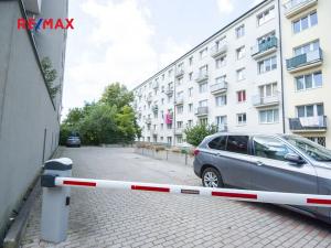 Pronájem bytu 2+kk, Praha - Strašnice, Michelangelova, 63 m2