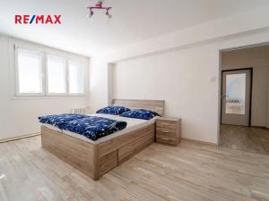 Pronájem bytu 2+1, Kolín, Družstevní, 56 m2