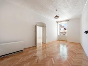 Pronájem bytu 2+1, Praha - Malá Strana, Mostecká, 68 m2