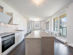 Pronájem bytu 2+kk, Praha - Stodůlky, náměstí Junkových, 62 m2