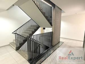 Pronájem bytu 4+kk, Praha - Radlice, Radlická, 184 m2