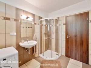 Prodej ubytování, Malšice, 189 m2